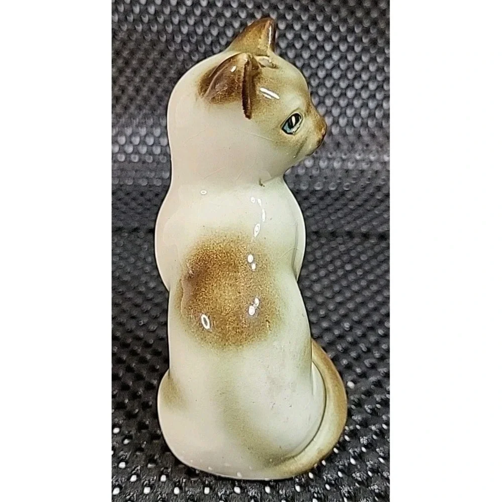 Vtg MCM Ceramic Siamese Cats Salt Pepper Figurines Turquoise Color Eyes Japan